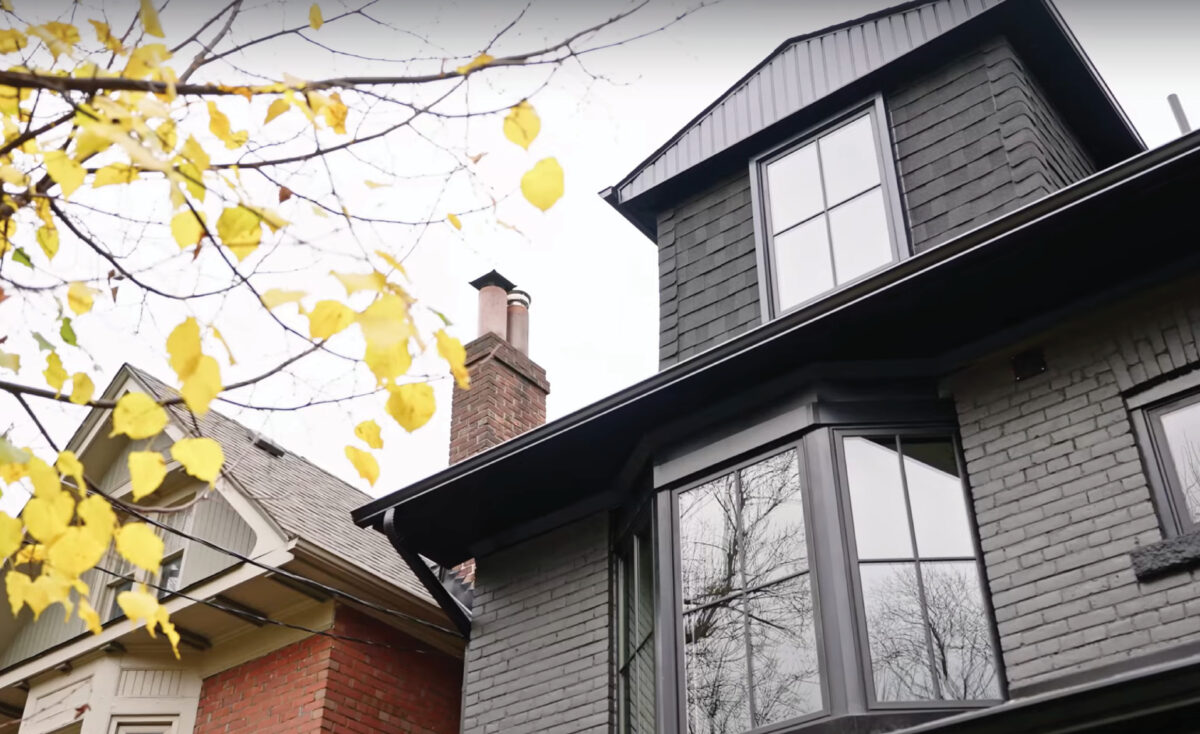 real estate agent in Trinity Bellwoods
